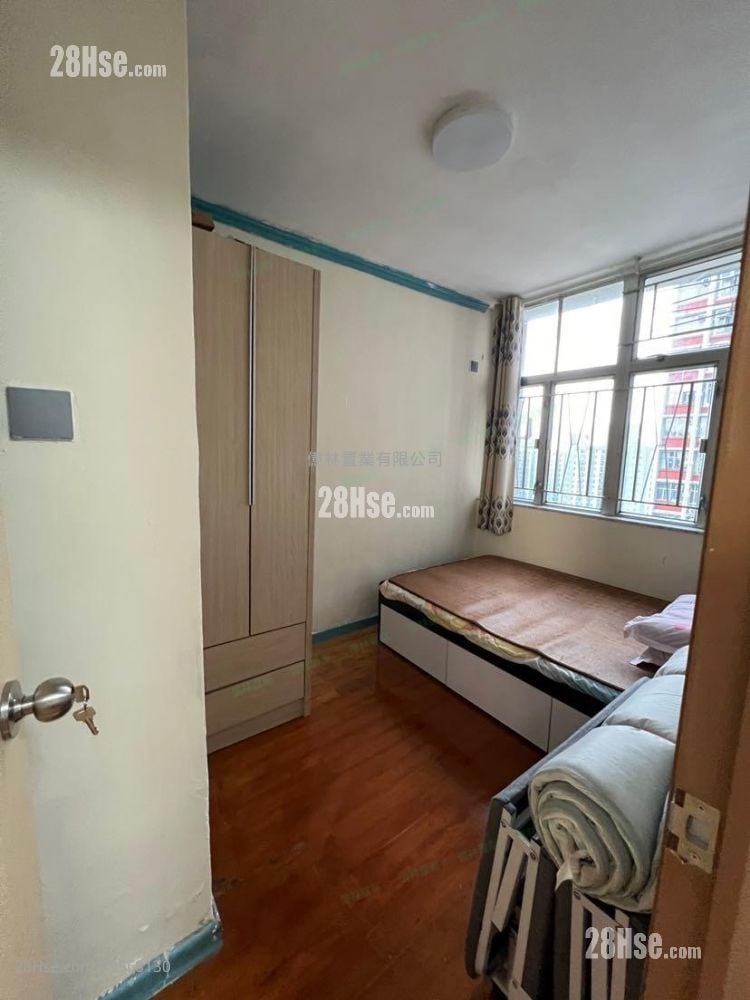 Hong Nga Court Sell 2 Bedrooms , 1 Bathroom 538 ft² Hong Nga Court Sell 2 Bedrooms , 1 Bathroom 538 ft²