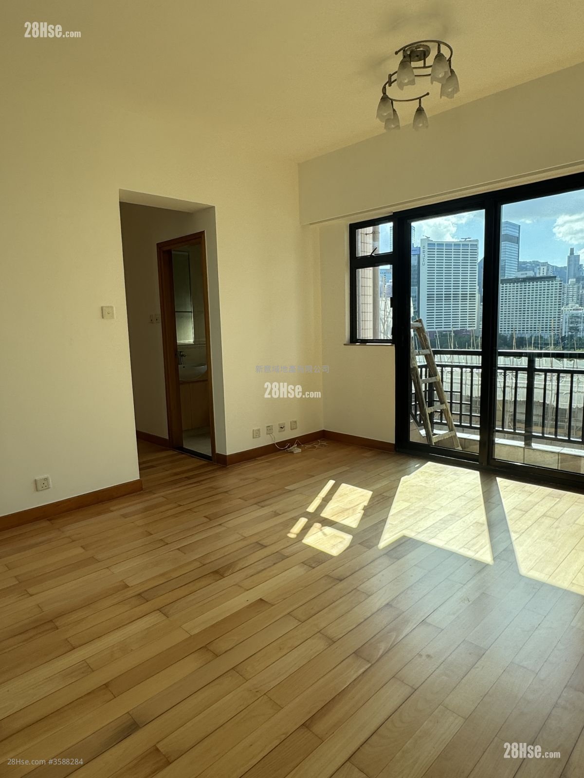 Grand Seaview Heights Rental 3 Bedrooms , 2 Bathrooms 662 ft²