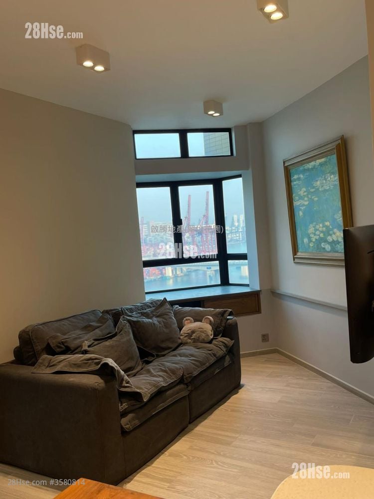 Grand Horizon Rental 2 Bedrooms , 1 Bathroom 465 ft²