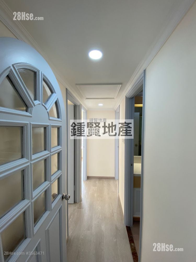 Yue Xiu Plaza Rental 3 Bedrooms , 1 Bathroom 566 ft² Yue Xiu Plaza Rental 3 Bedrooms , 1 Bathroom 566 ft²