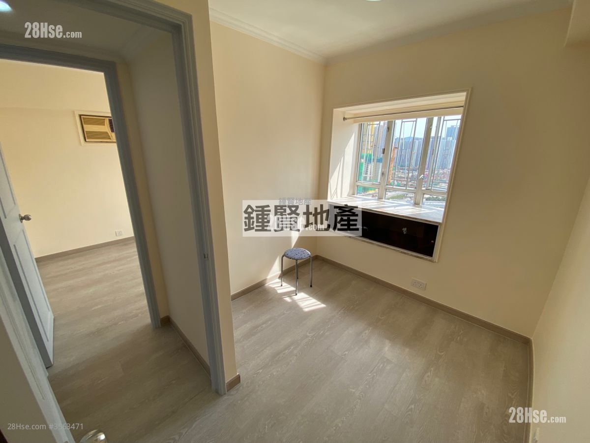 Yue Xiu Plaza Rental 3 Bedrooms , 1 Bathroom 566 ft² Yue Xiu Plaza Rental 3 Bedrooms , 1 Bathroom 566 ft²