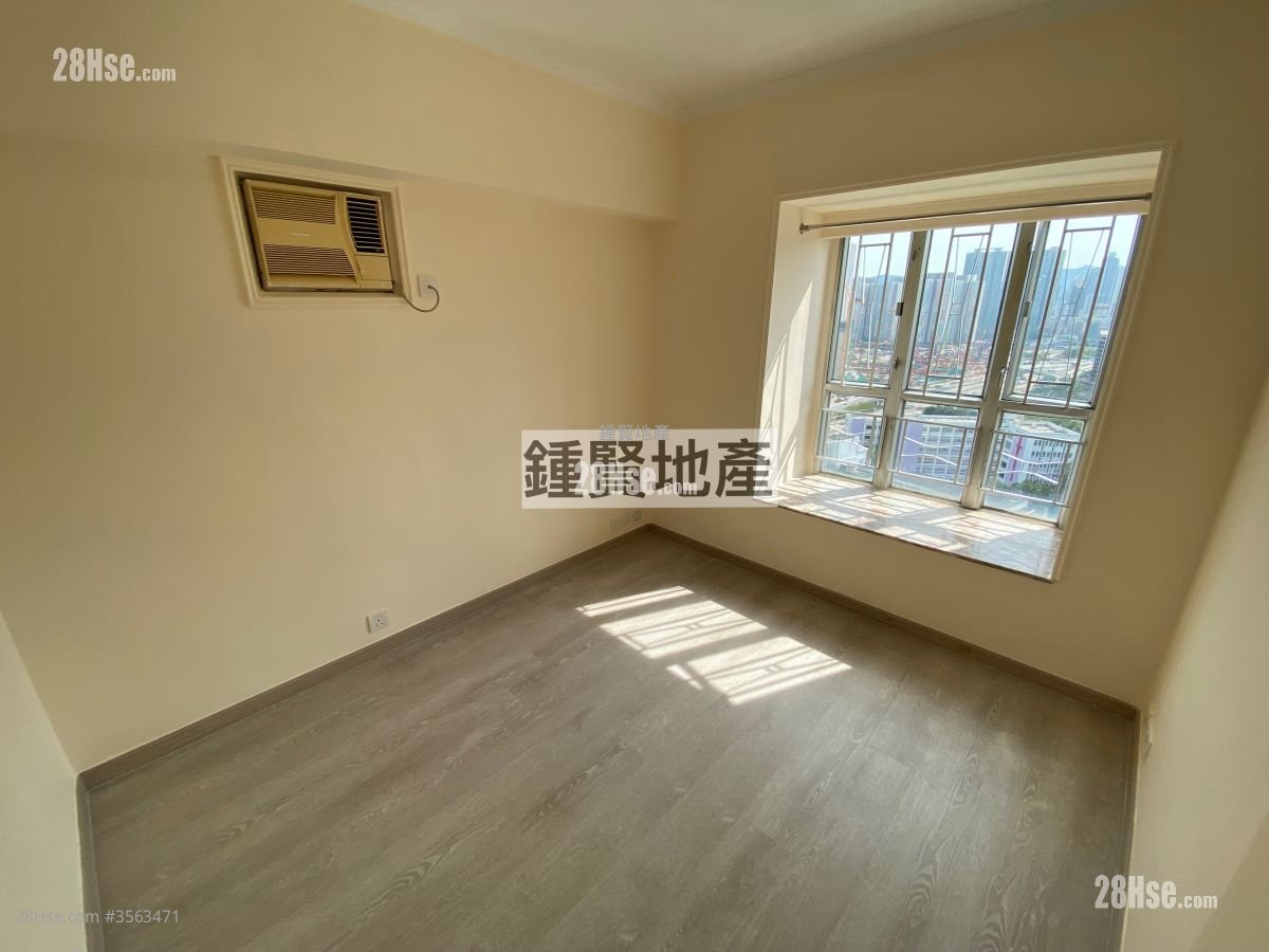 Yue Xiu Plaza Rental 3 Bedrooms , 1 Bathroom 566 ft² Yue Xiu Plaza Rental 3 Bedrooms , 1 Bathroom 566 ft²
