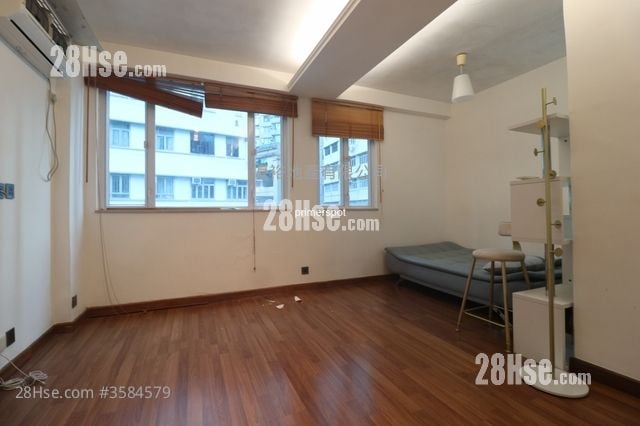 Moonstar Court Rental Studio , 1 Bathroom 250 ft²