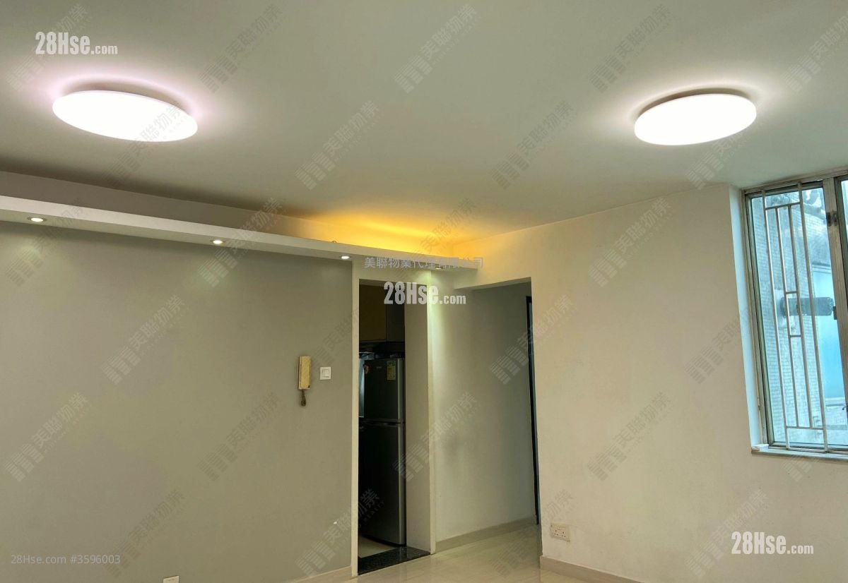 Fok On Garden Sell 3 Bedrooms , 1 Bathroom 568 ft²