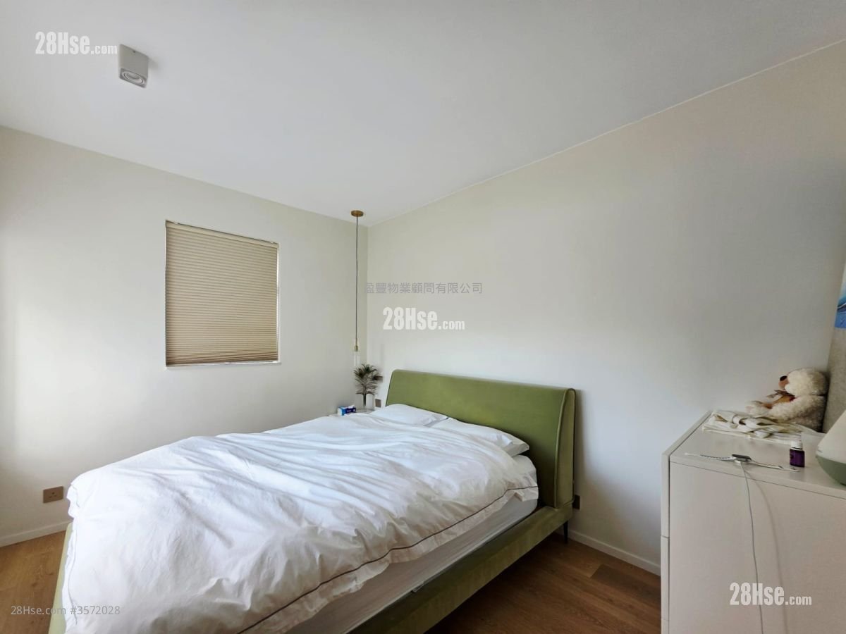 master room: Illumination Terrace Sell 2 Bedrooms , 1 Bathroom 616 ft² master room: Illumination Terrace Sell 2 Bedrooms , 1 Bathroom 616 ft²