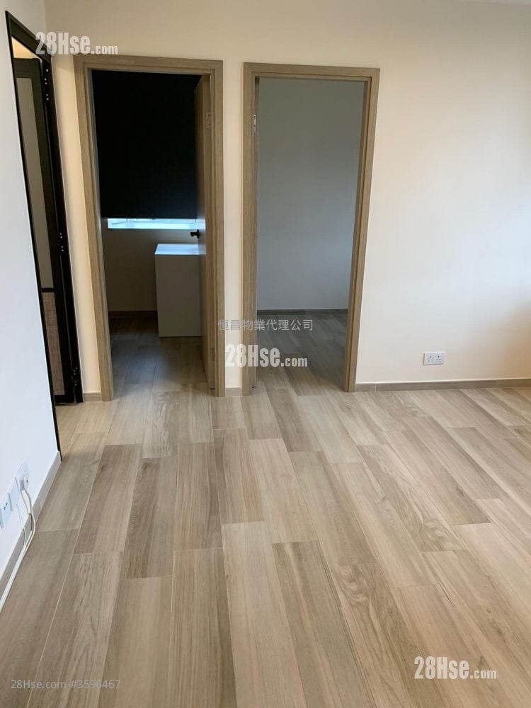 Tin Ma Court Rental 2 Bedrooms 415 ft²