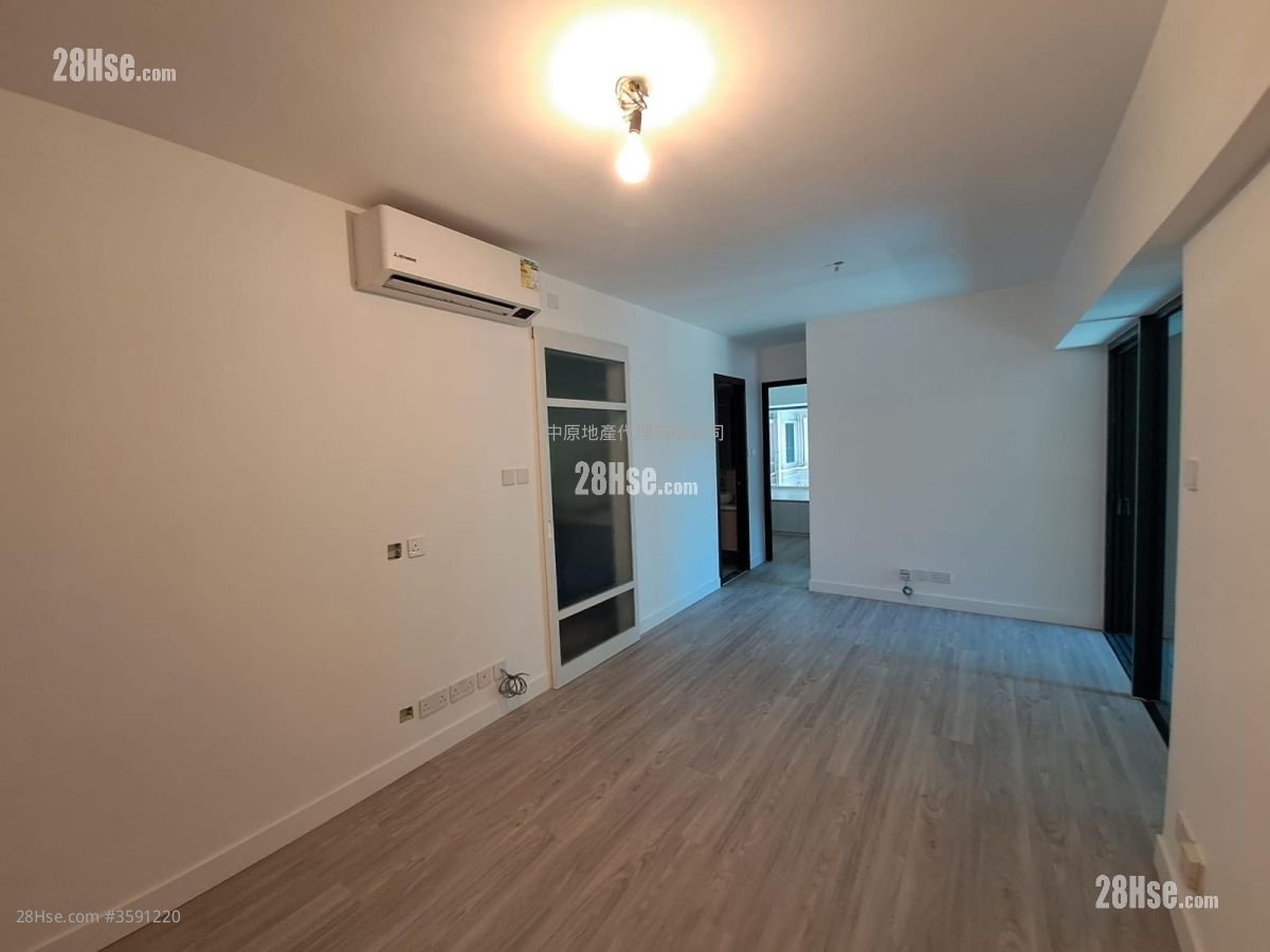 Grand Promenade Rental 2 Bedrooms , 1 Bathroom 490 ft²