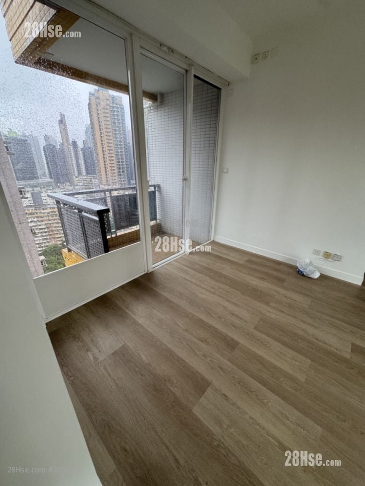 Metroregalia Sell 4 Bedrooms , 2 Bathrooms 767 ft²