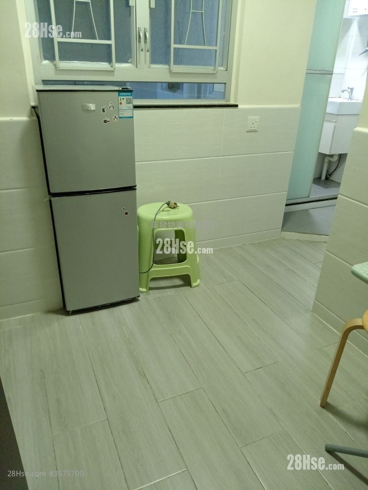 Tuen Mun Centre Rental Studio , 1 Bathroom 110 ft² Tuen Mun Centre Rental Studio , 1 Bathroom 110 ft²