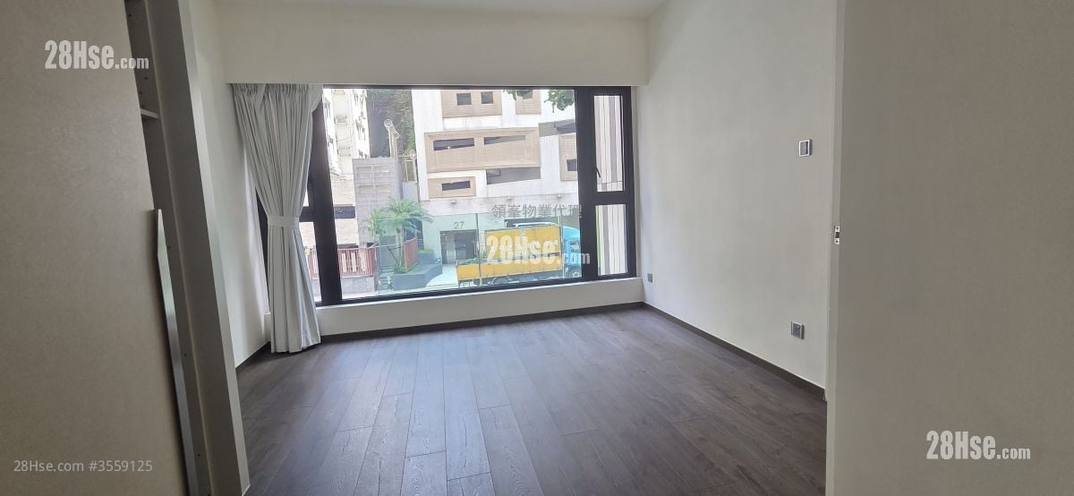 C.c. Lodge Sell 3 Bedrooms , 2 Bathrooms 961 ft² C.c. Lodge Sell 3 Bedrooms , 2 Bathrooms 961 ft²