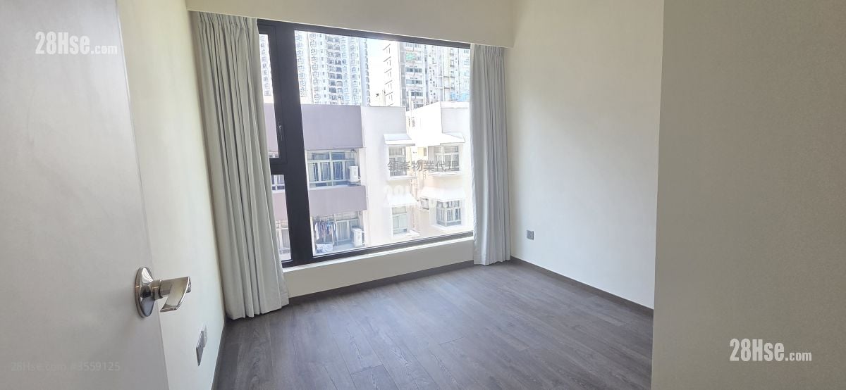 C.c. Lodge Sell 3 Bedrooms , 2 Bathrooms 961 ft² C.c. Lodge Sell 3 Bedrooms , 2 Bathrooms 961 ft²