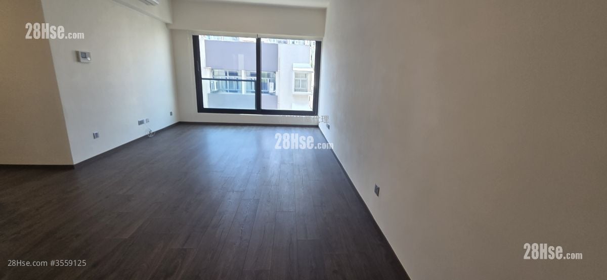 C.c. Lodge Sell 3 Bedrooms , 2 Bathrooms 961 ft² C.c. Lodge Sell 3 Bedrooms , 2 Bathrooms 961 ft²