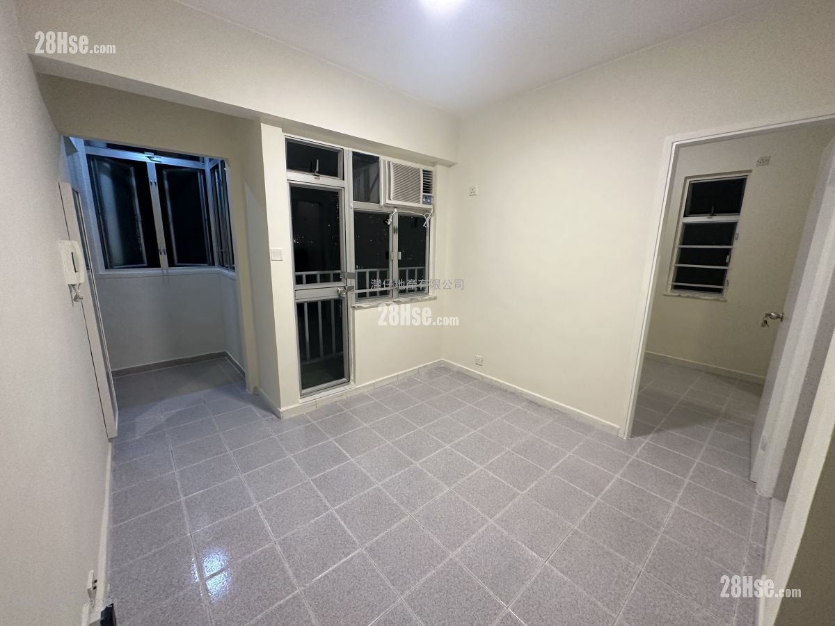 Wing Shing Building (Mansion) Rental 1 Bedroom , 1 Bathroom 254 ft²