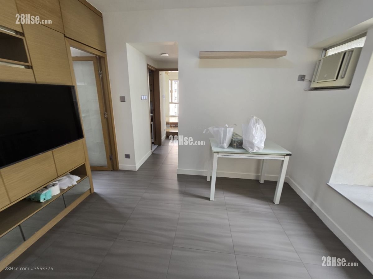 Shun Fai Building Rental 2 Bedrooms , 1 Bathroom 323 ft²