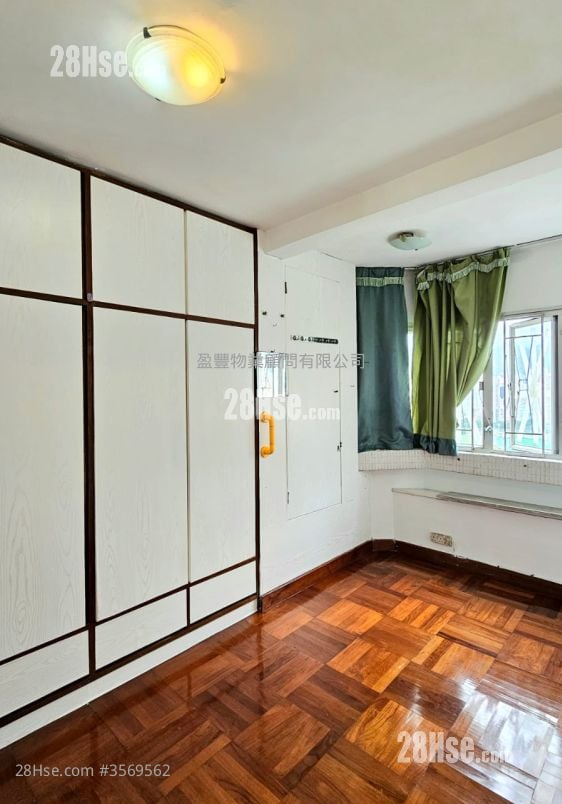 master room: Oi Kwan Court Sell 1 Bedroom , 1 Bathroom 342 ft² master room: Oi Kwan Court Sell 1 Bedroom , 1 Bathroom 342 ft²