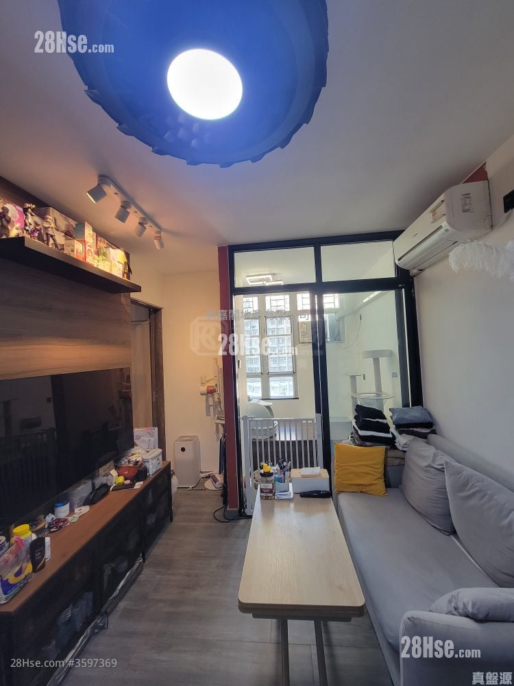 Hoi Lok Court Sell 1 Bedroom , 1 Bathroom 391 ft²