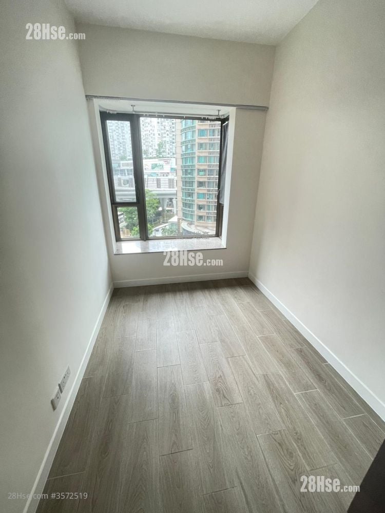 半岛豪庭 售盘 4 房 , 2 浴室 922 平方尺 半岛豪庭 售盘 4 房 , 2 浴室 922 平方尺