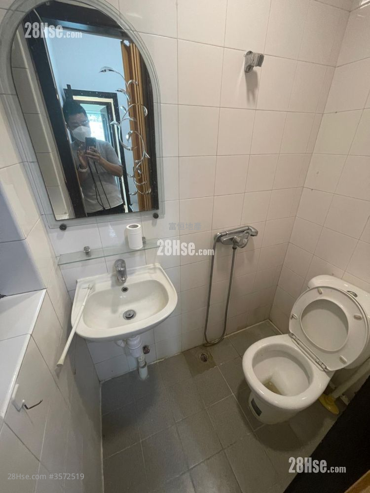 半岛豪庭 售盘 4 房 , 2 浴室 922 平方尺 半岛豪庭 售盘 4 房 , 2 浴室 922 平方尺