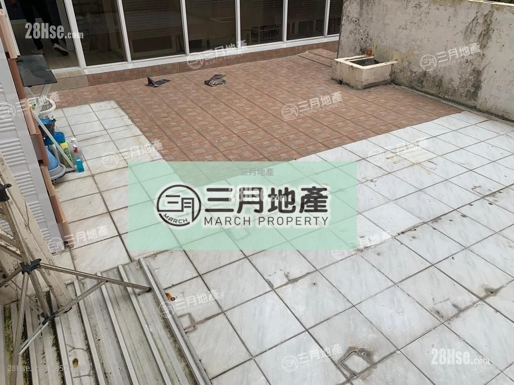 鸿禧大厦 售盘 5+ 房 , 5+ 浴室 300 平方尺 鸿禧大厦 售盘 5+ 房 , 5+ 浴室 300 平方尺