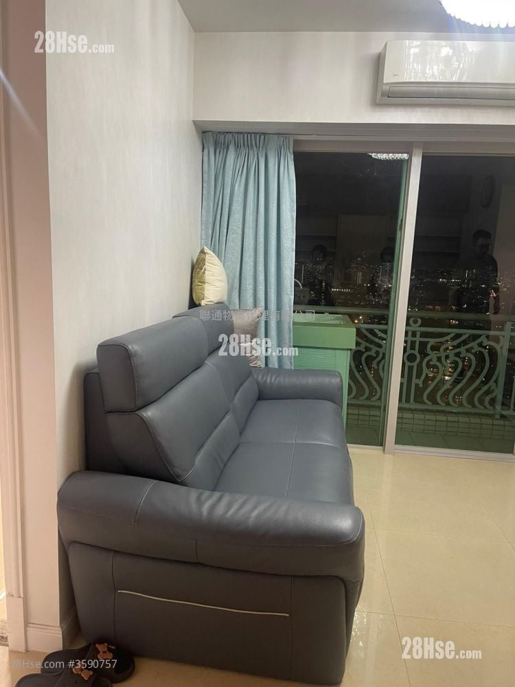 Sky Tower Rental 2 Bedrooms , 1 Bathroom 521 ft²