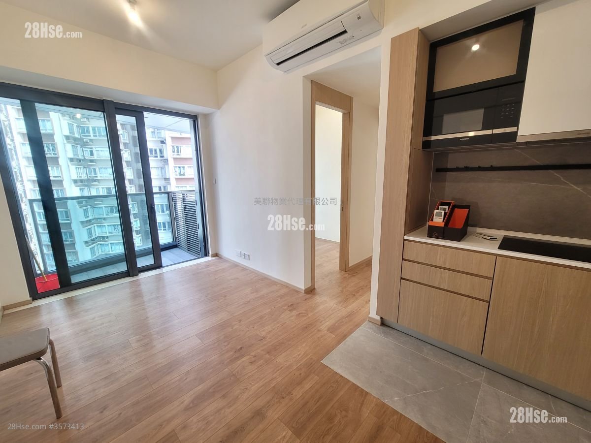 The Aperture Rental 2 Bedrooms , 1 Bathroom 443 ft²