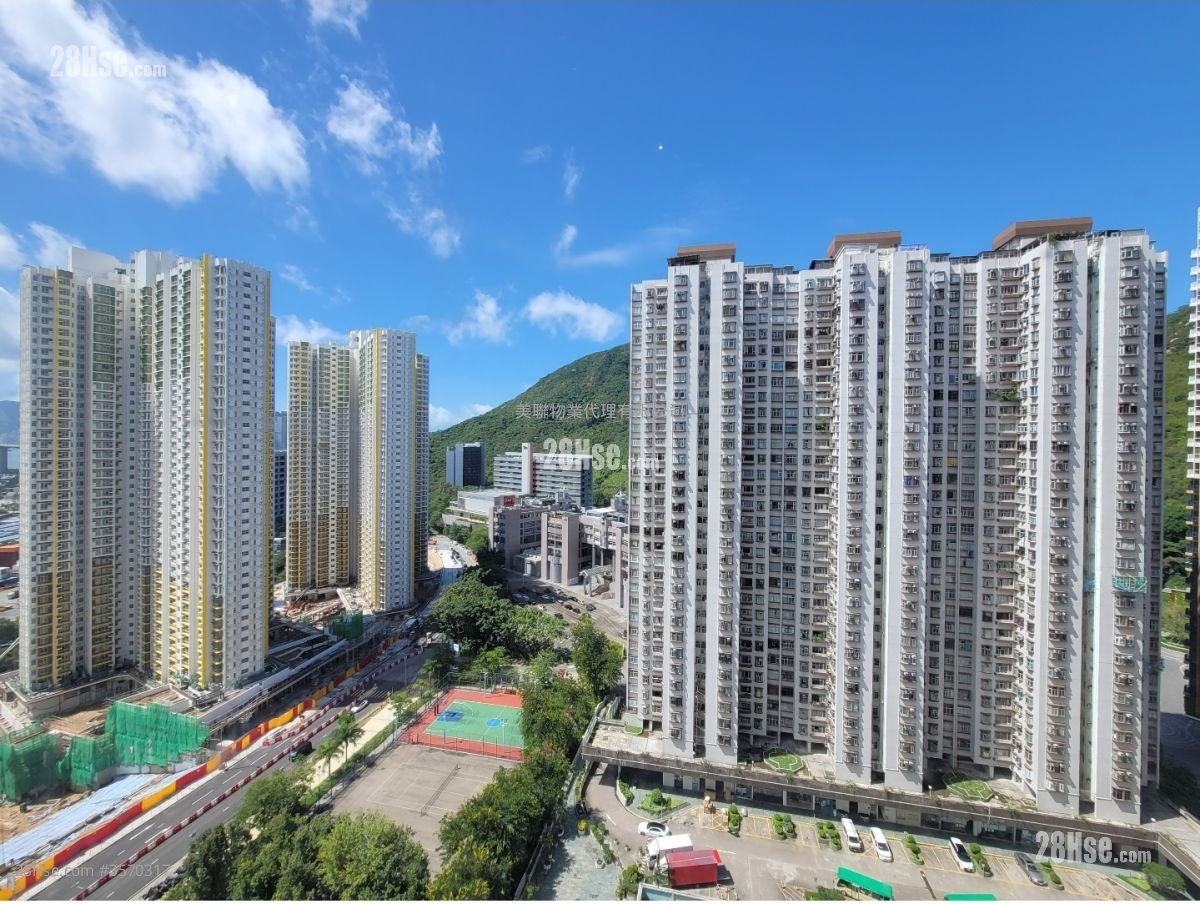 Mayfair Gardens Rental 2 Bedrooms , 1 Bathroom 329 ft²