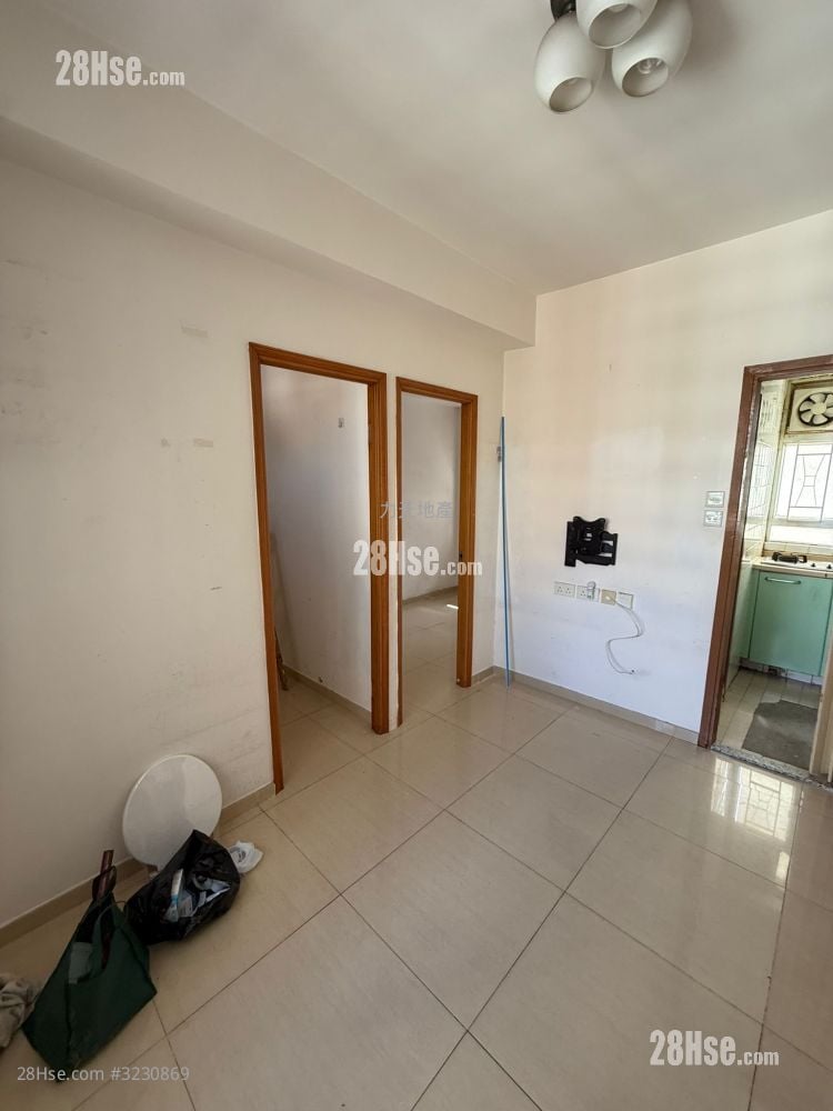 Sui Cheong House Rental 2 Bedrooms , 1 Bathroom 281 ft²
