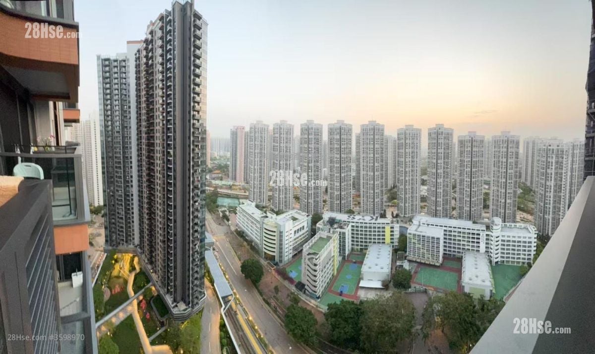 Yoho West Rental 3 Bedrooms , 2 Bathrooms 568 ft²