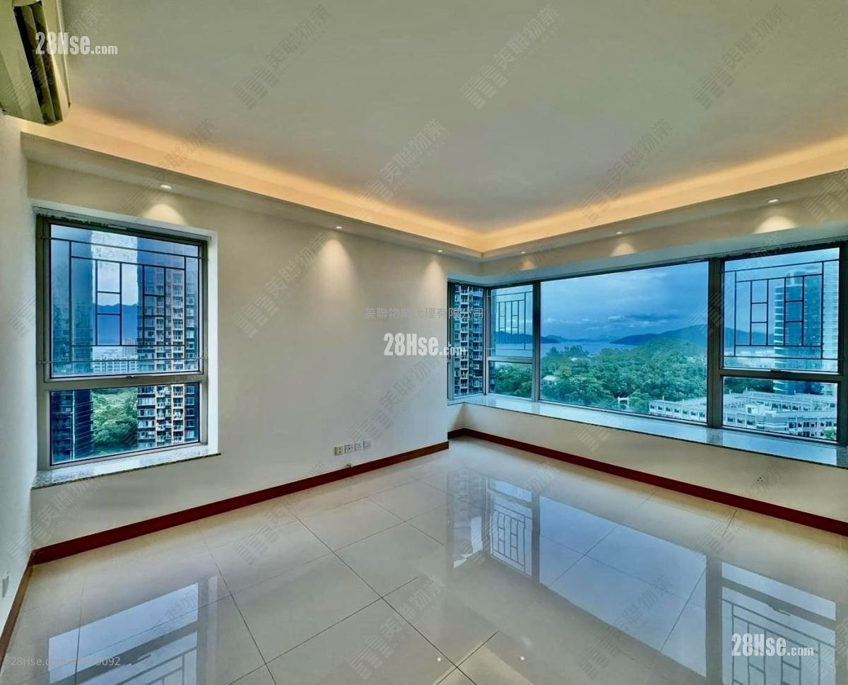 Lake Silver Rental 4 Bedrooms , 2 Bathrooms 1,856 ft²