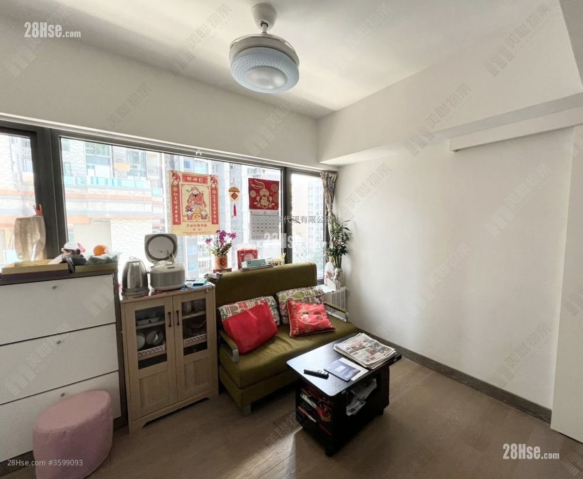 West Park Sell 1 Bedroom 321 ft²