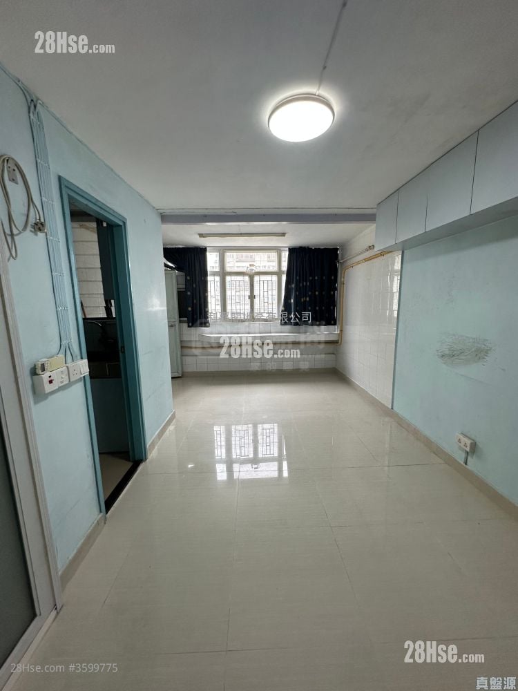 Cheung Wah Estate Sell 2 Bedrooms 423 ft² Cheung Wah Estate Sell 2 Bedrooms 423 ft²