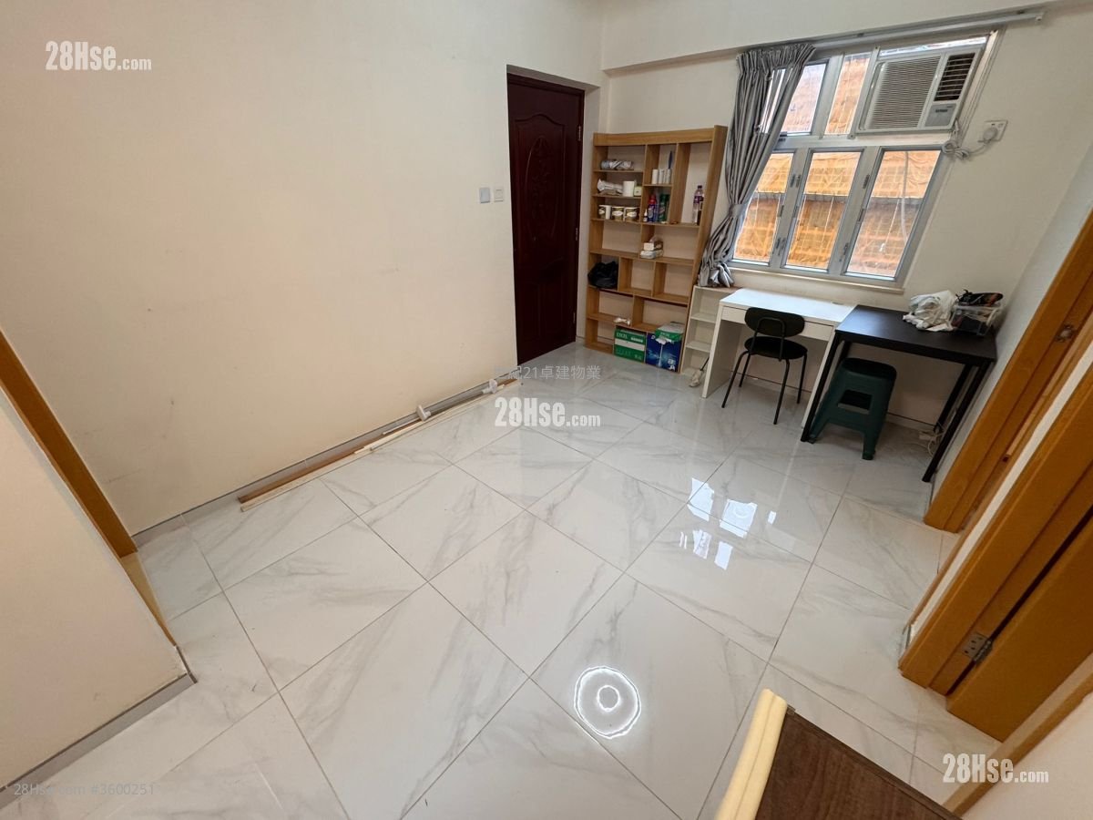 Kam Ha Court Rental 2 Bedrooms , 1 Bathroom 337 ft²