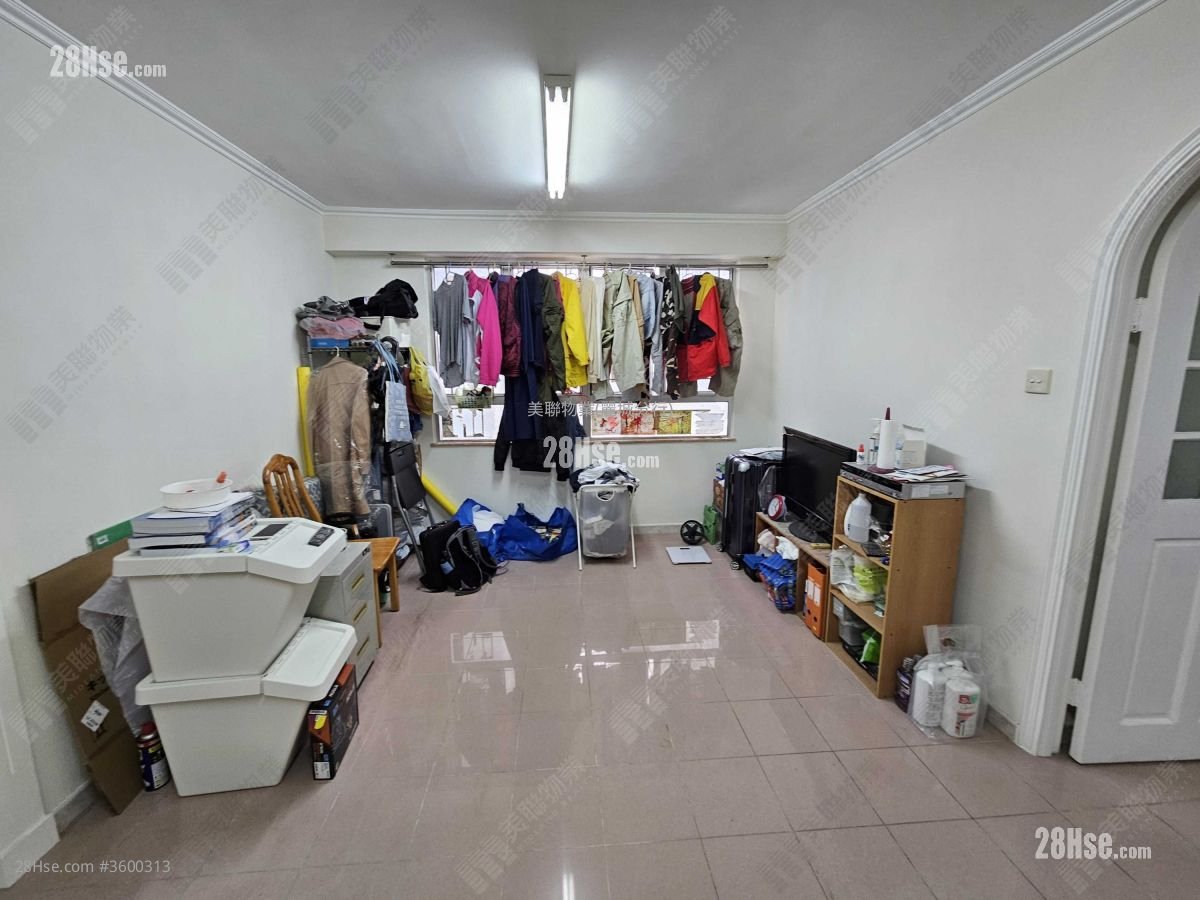 Belvedere Garden Sell 3 Bedrooms , 2 Bathrooms 728 ft²