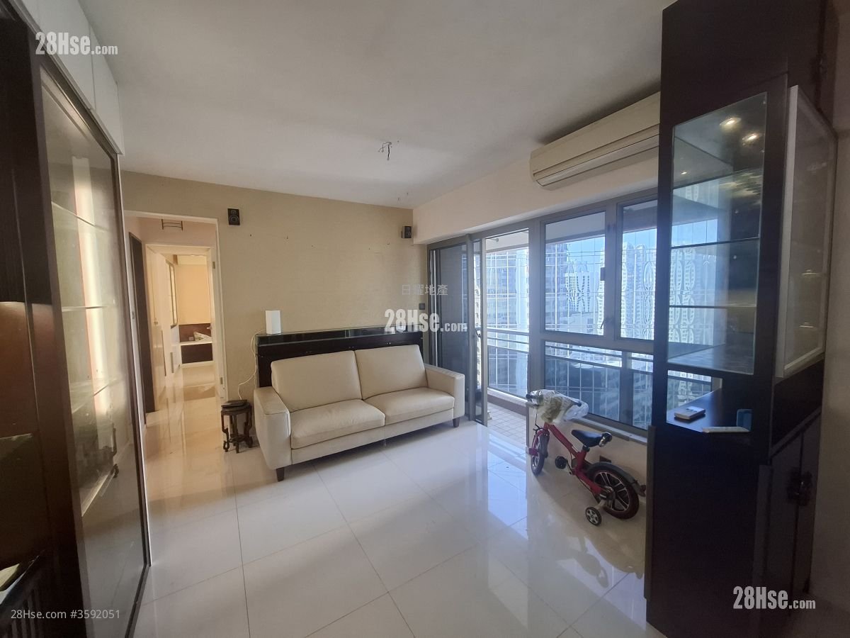 汇豪峰 租盘 2 房 , 2 浴室 685 平方尺