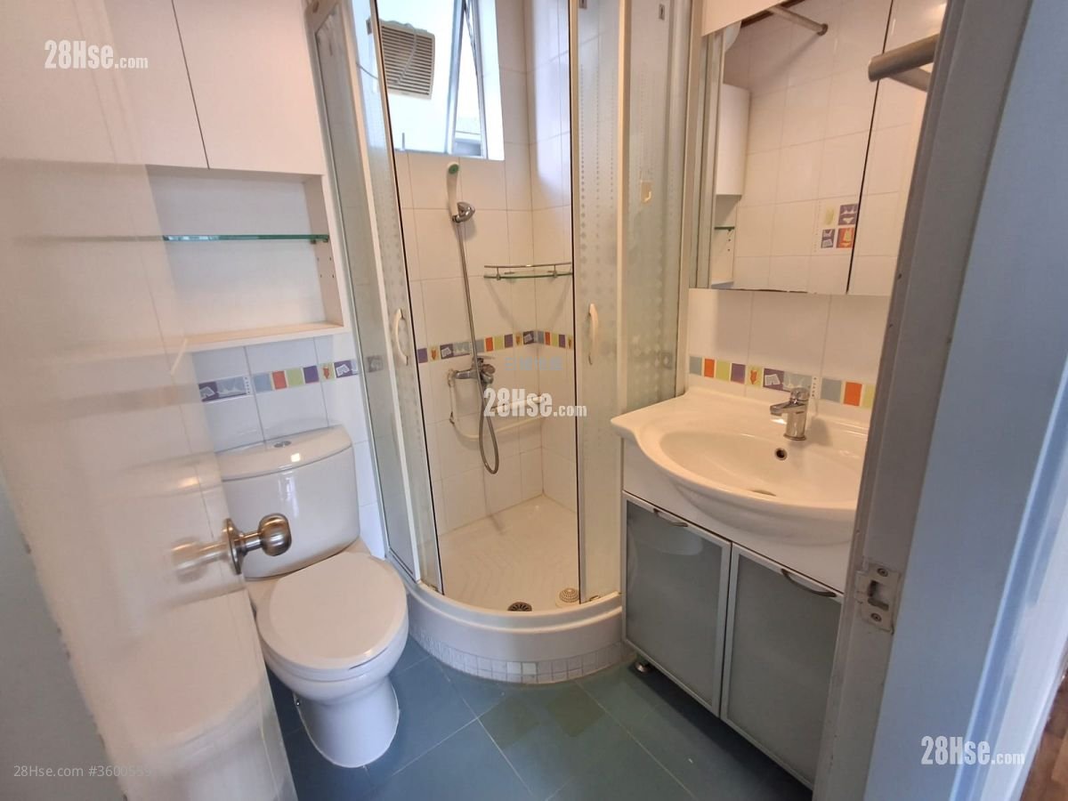 太古城 租盘 3 房 , 2 浴室 680 平方尺 太古城 租盘 3 房 , 2 浴室 680 平方尺