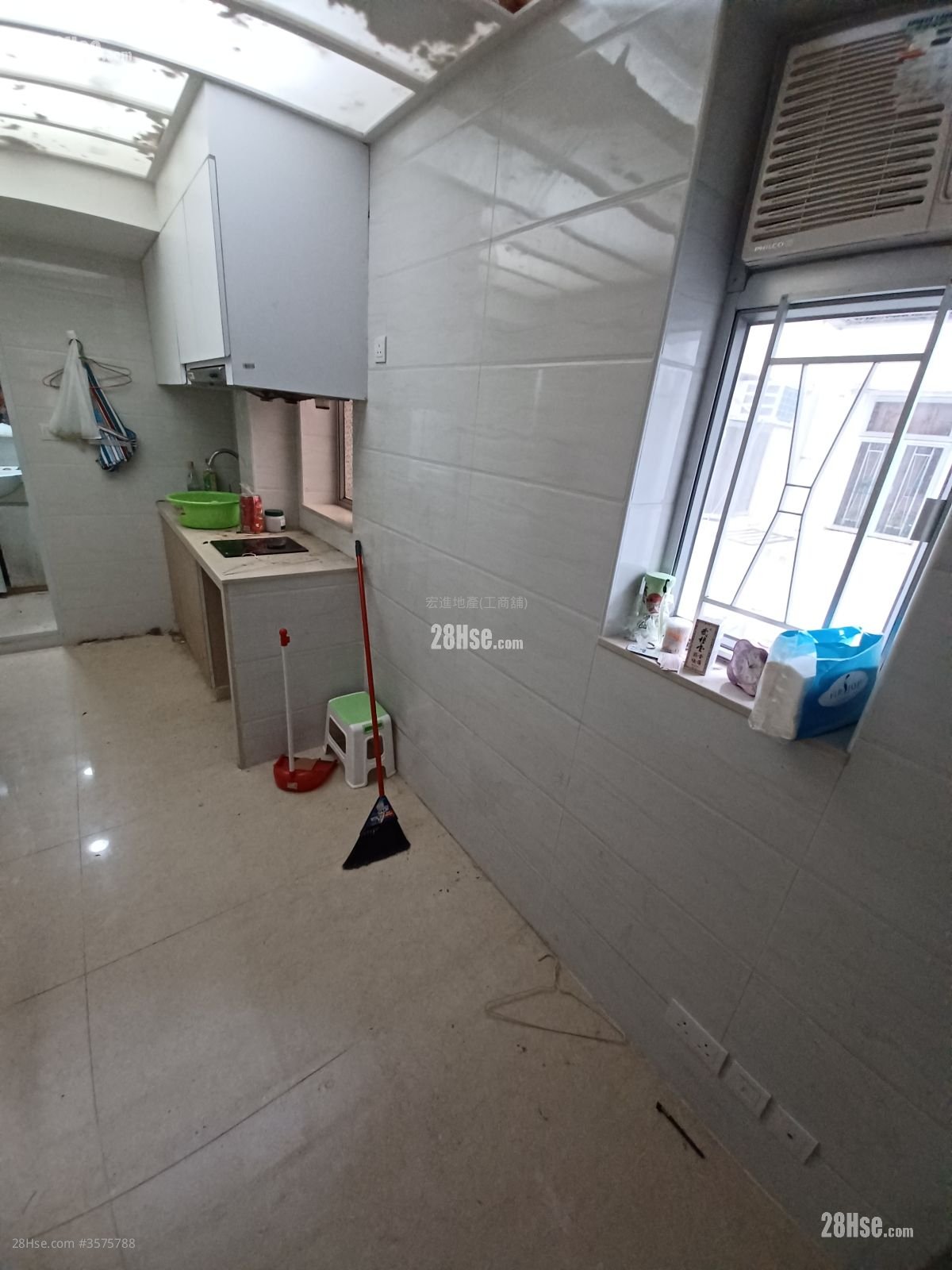 Kai Hing Building Rental 235 ft²