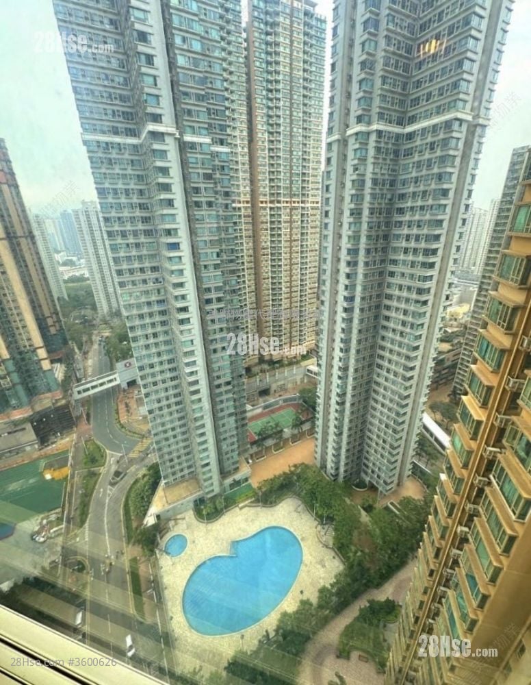 La Cite Noble Sell 3 Bedrooms 562 ft²
