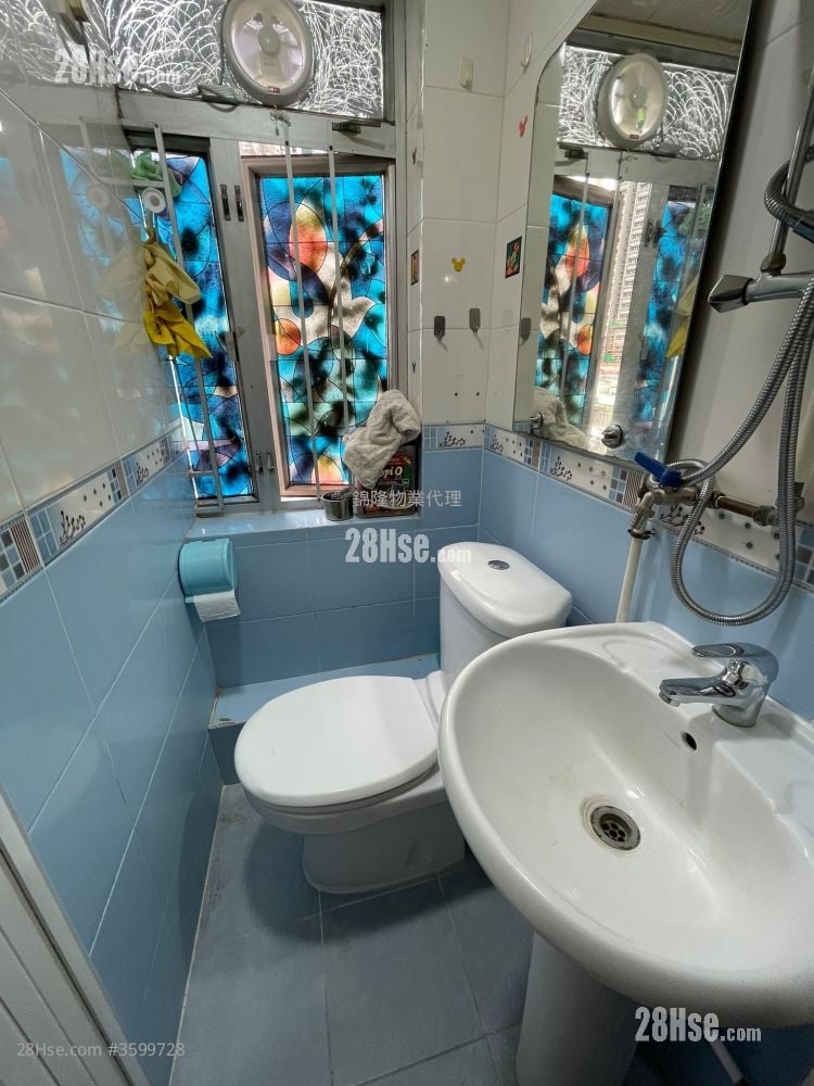 Fuk Shing Mansion Rental Studio , 1 Bathroom 110 ft² Fuk Shing Mansion Rental Studio , 1 Bathroom 110 ft²