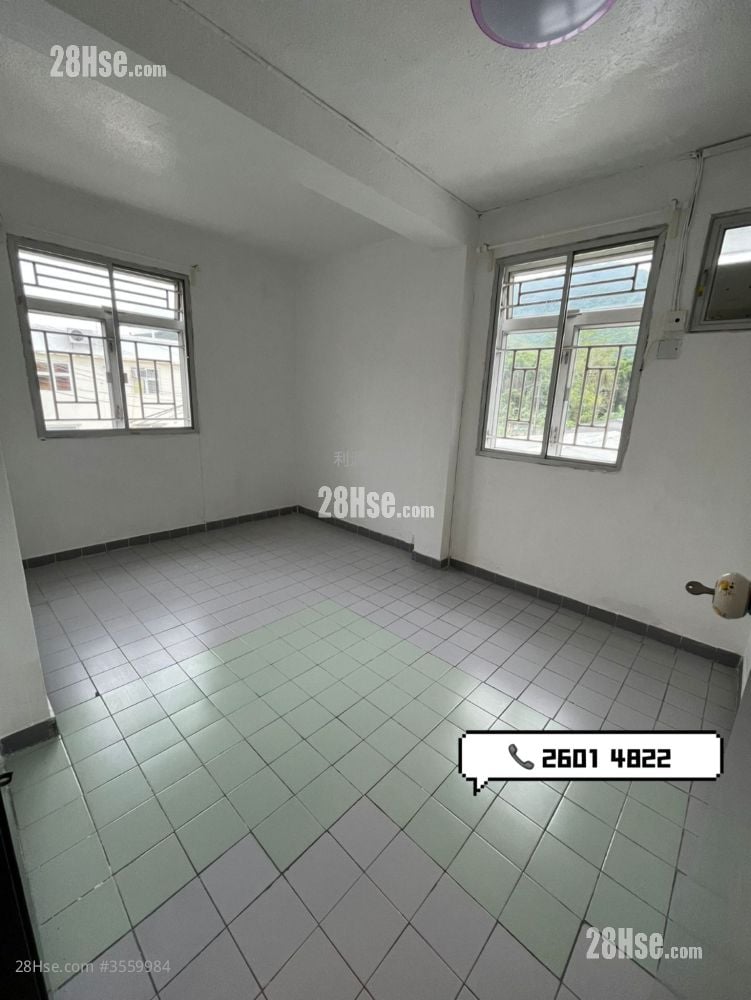 村屋 租盤 2 房 , 1 浴室 700 平方呎 村屋 租盤 2 房 , 1 浴室 700 平方呎