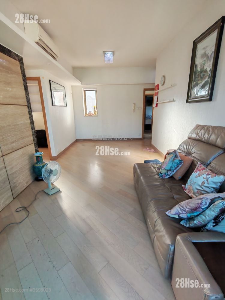 One Regent Place Rental 4 Bedrooms , 3 Bathrooms 867 ft²