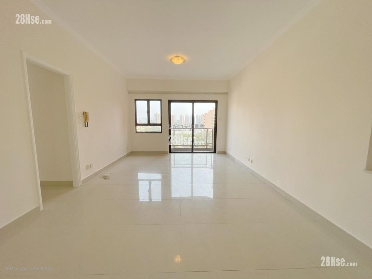 Spring Seaview Terrace Rental 4 Bedrooms , 2 Bathrooms 953 ft²