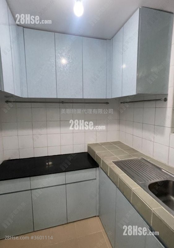 Cheung Wah Estate Sell 423 ft² Cheung Wah Estate Sell 423 ft²