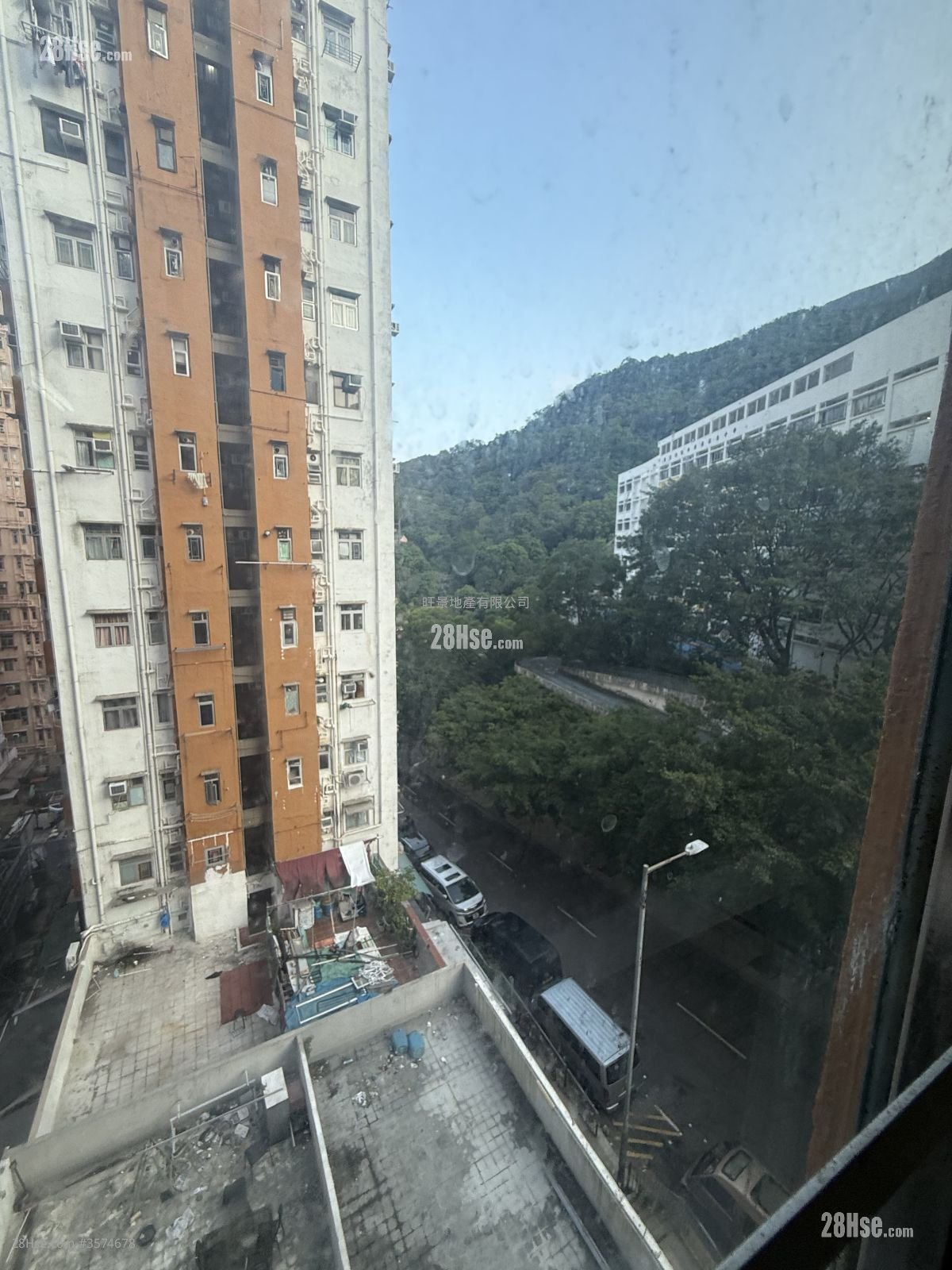 鸿利大厦 售盘 2 房 271 平方尺 鸿利大厦 售盘 2 房 271 平方尺