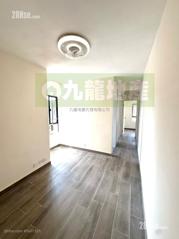 Shun King Court Rental 2 Bedrooms , 1 Bathroom 309 ft²