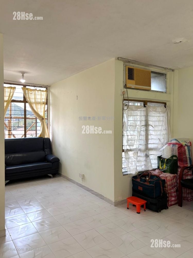 峰華邨 售盤 2 房 , 1 浴室 443 平方呎 峰華邨 售盤 2 房 , 1 浴室 443 平方呎