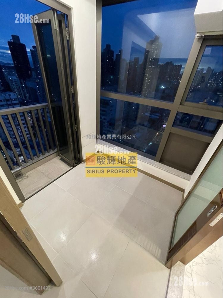 Ava228 Rental 239 ft² Ava228 Rental 239 ft²