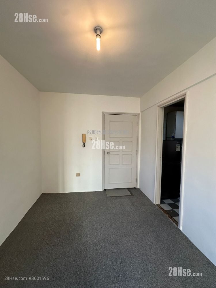 Greenfield Garden Sell 2 Bedrooms , 1 Bathroom 386 ft²