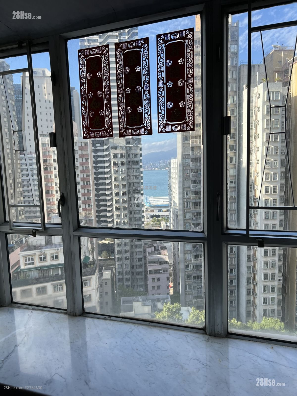 Yuk Ming Towers Sell 2 Bedrooms , 1 Bathroom 407 ft²