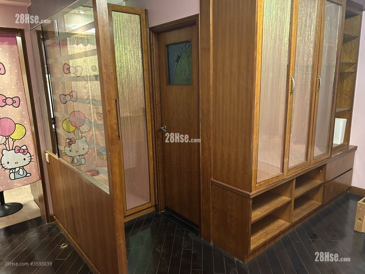 Kwun Fai Court Rental 1 Bathroom 287 ft²