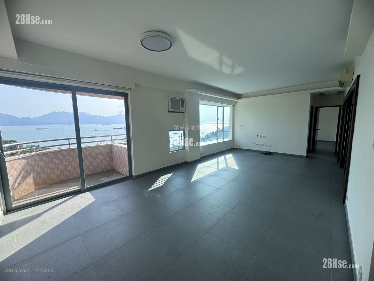 Peridot Court Rental 2 Bedrooms , 2 Bathrooms 1,143 ft²